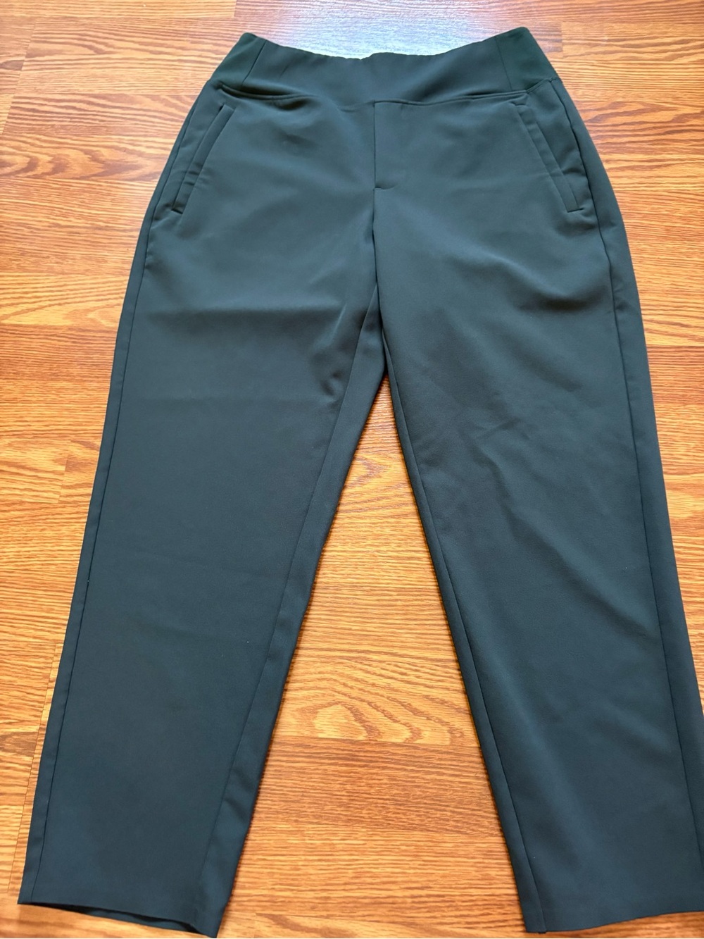 Athleta women’s grayish Dark Green Stretch endless high rise ankle Pants
